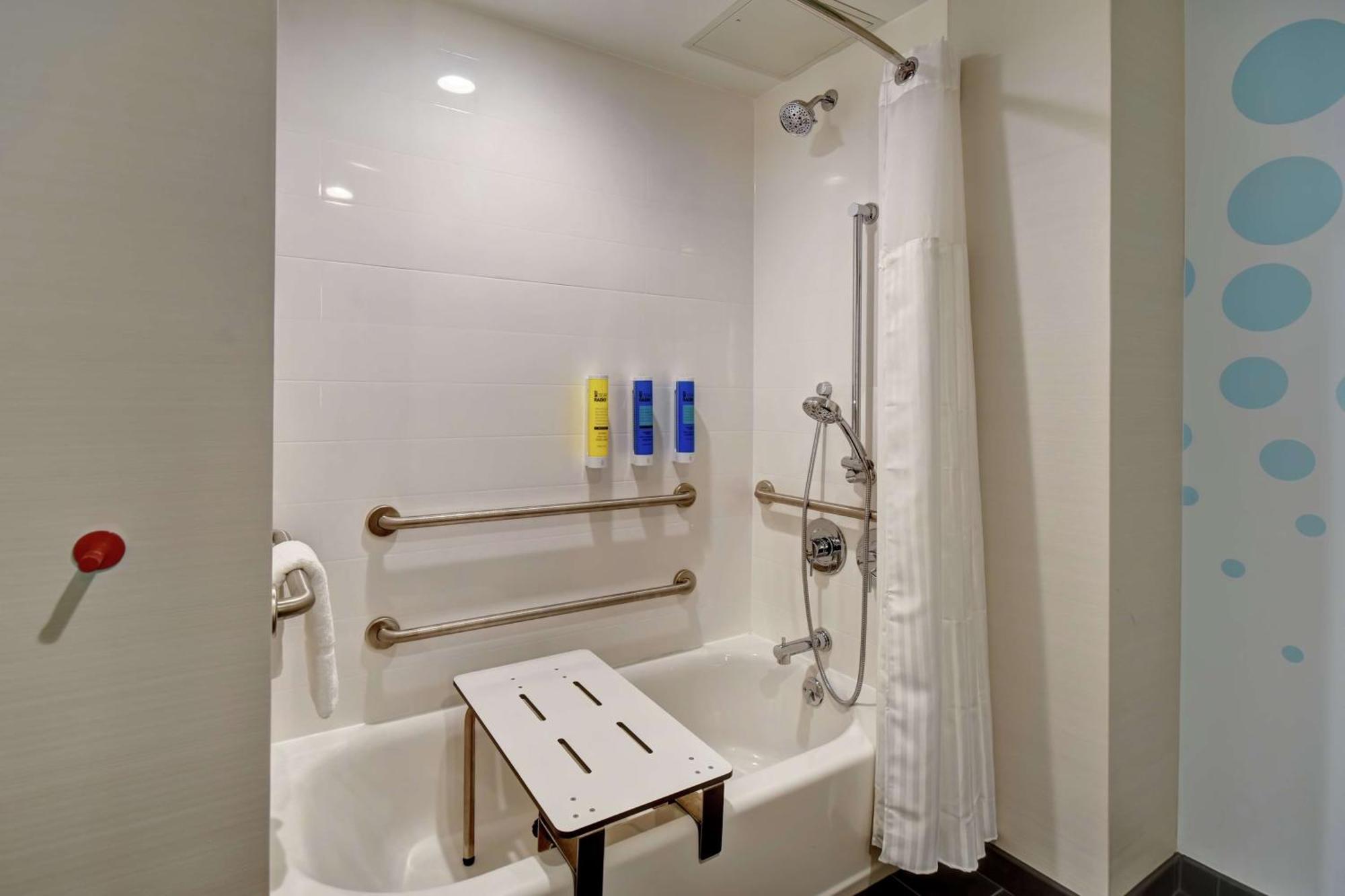 Tru By Hilton Syracuse-Camillus Hotel Eksteriør billede